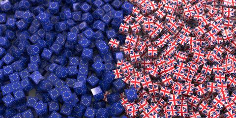 Grabbing Brexit Uncertainty by the Long Tail