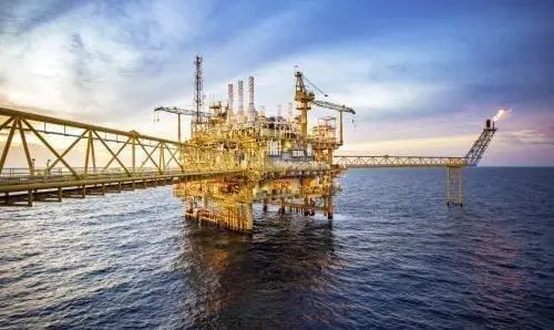 machinery in the middle of the ocean