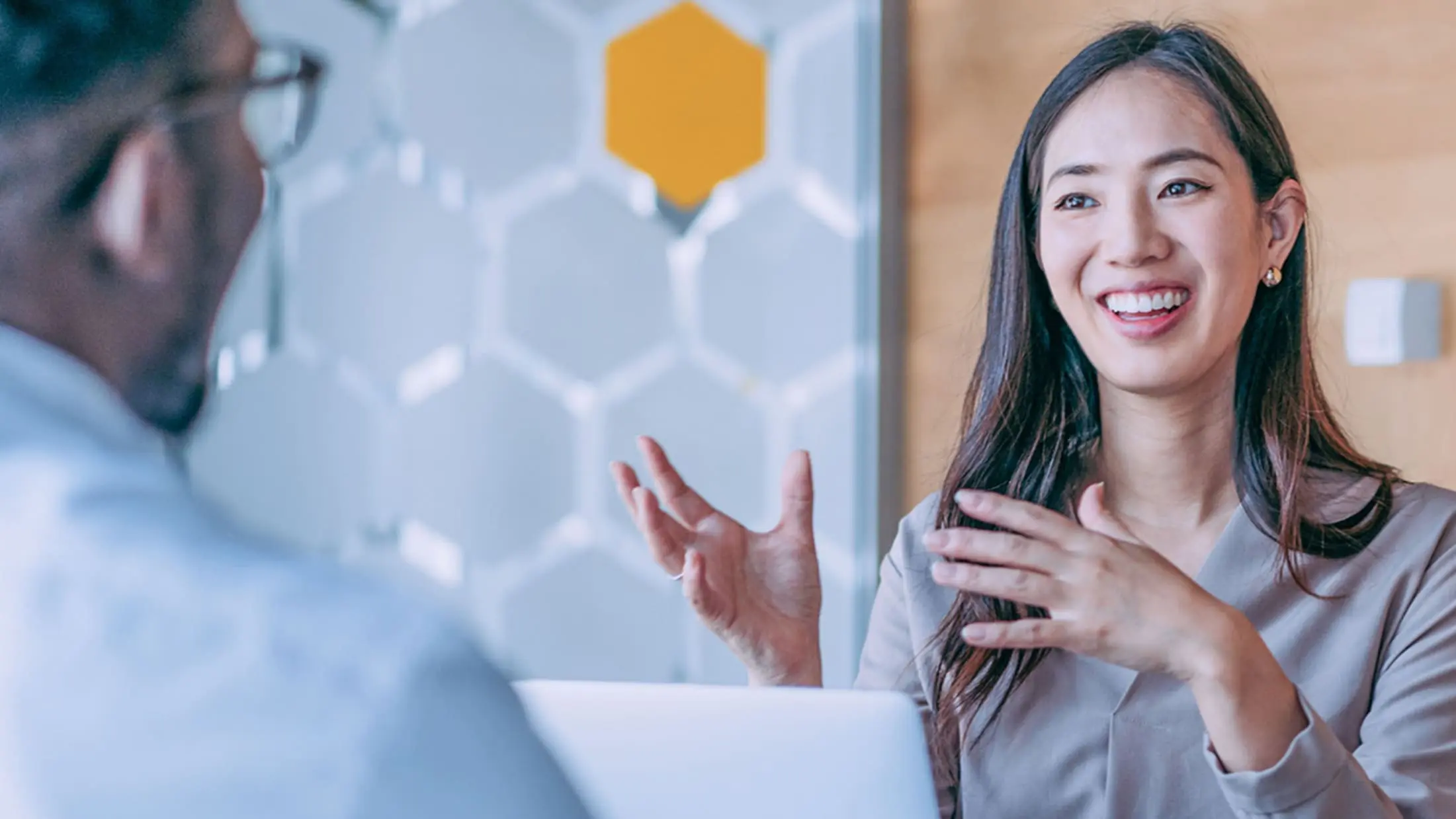 kantar-customer-story-2163365819-flipped